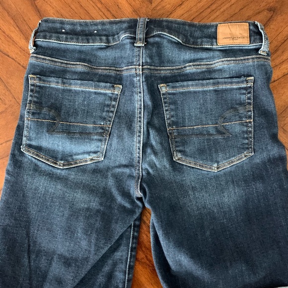 *SOLD*. Women’s American Eagle shorts - Picture 3 of 3